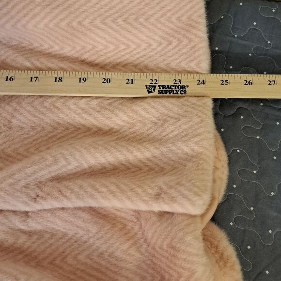 New Directions pink fuzzy jacket size large - Picture 4 of 7